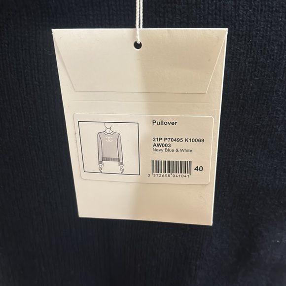 4️⃣5️⃣0️⃣0️⃣ brand new Authentic Chanel cashmere sweater - Picture 7 of 12